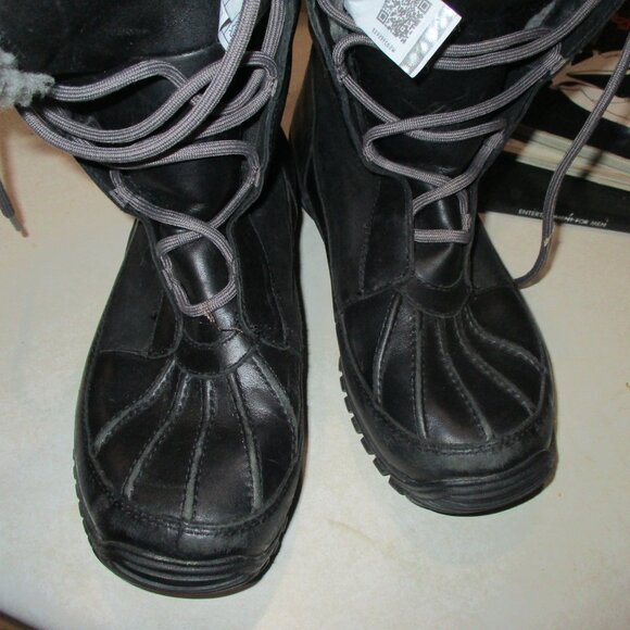 UGG waterproof rugged black/gray Lace-Up Winter Boots 8.5 - Picture 6 of 9